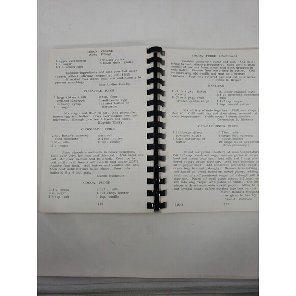 Community Favorites Cookbook 1982 Halifax United Methodist Women Constitution NC - Picture 12 of 16